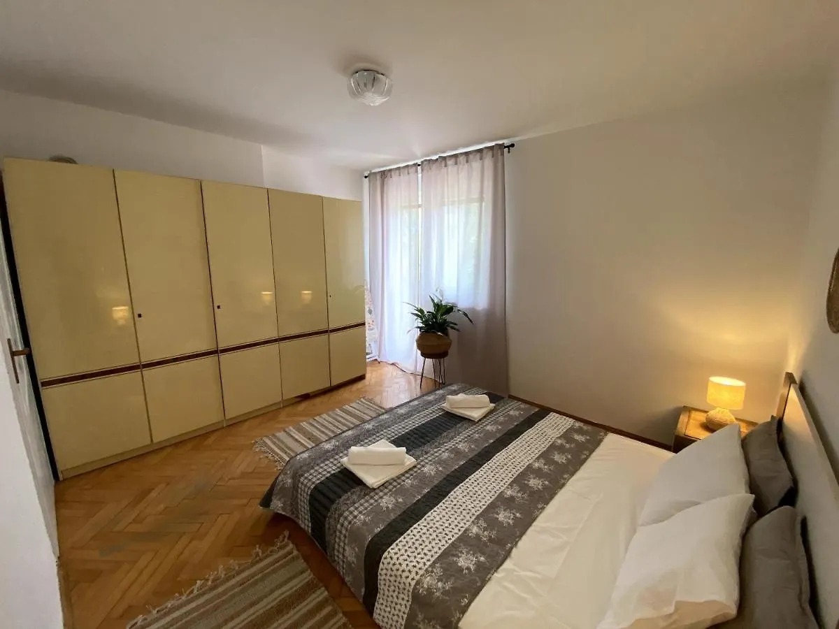 Apartman Francesca Pula 0*,  Chorvatsko